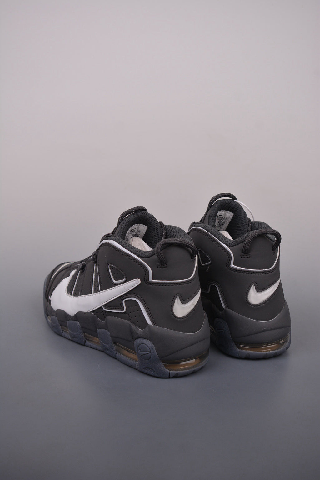 Nike Uptempo