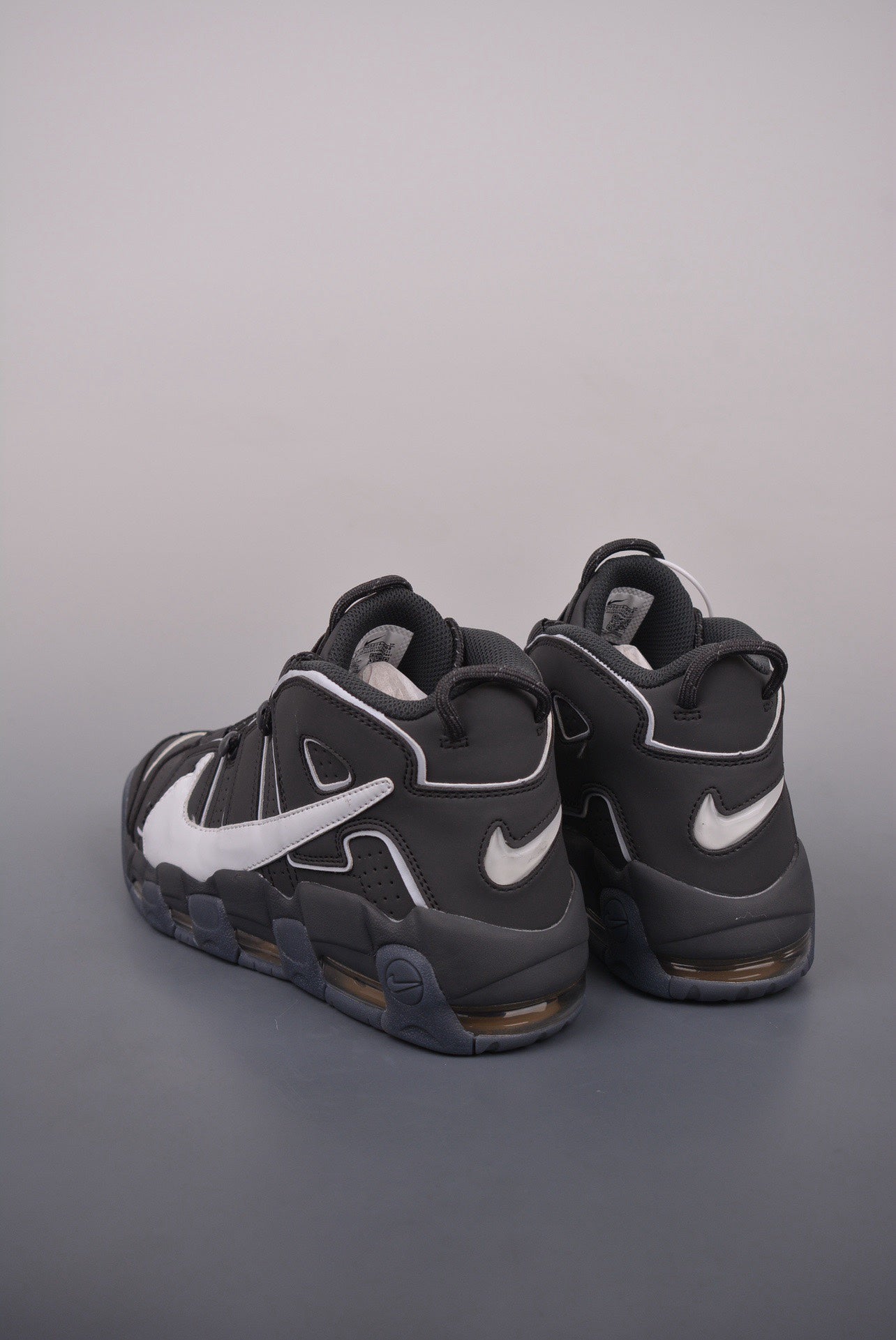 Nike Uptempo